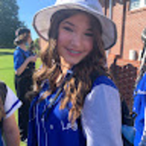 Meet your Posher, Laynie - Picture 1 of 1